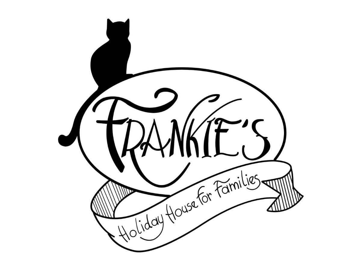 Frankie'S House Bed & Breakfast Гифа Екстериор снимка