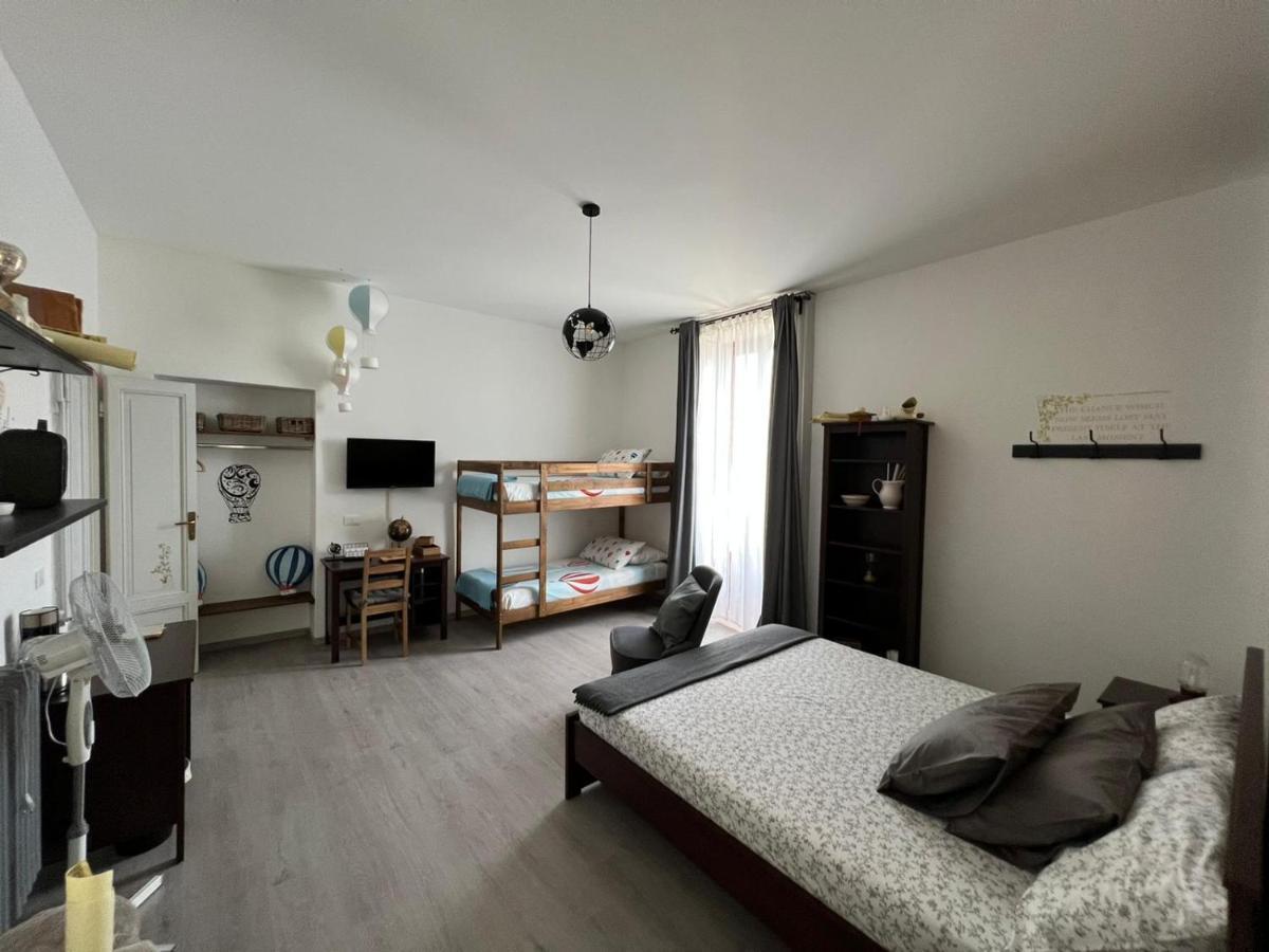 Frankie'S House Bed & Breakfast Гифа Екстериор снимка